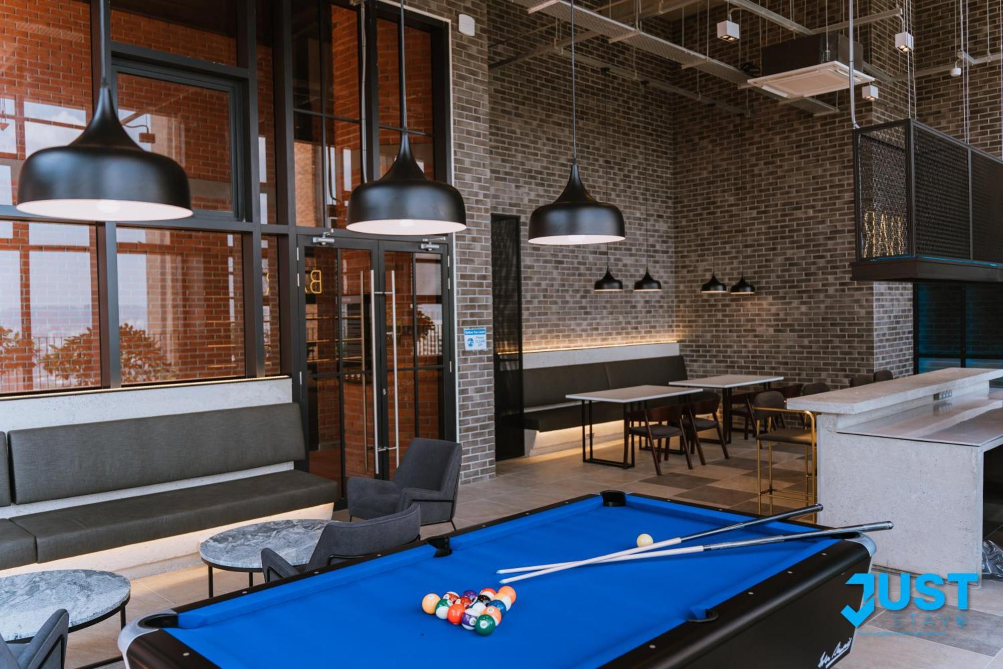 Millerz Square Signature By Just Hospitality Aparthotel *